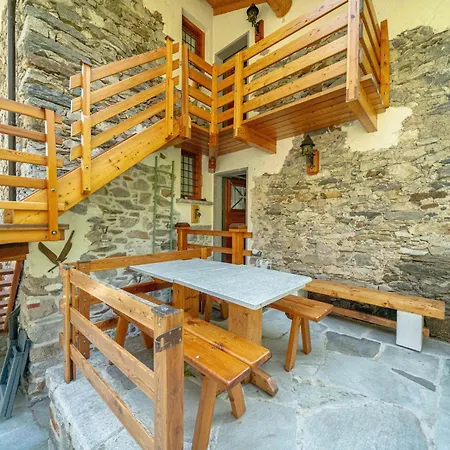 Adele Holiday home