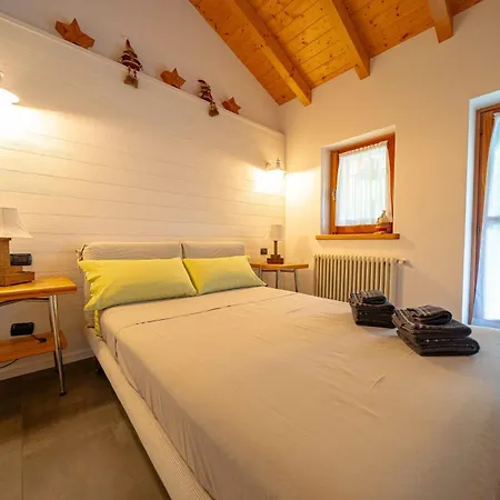 Adele Holiday home *